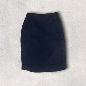Travis Ayers | EUC Vintage Women’s 100% Silk Navy Blue Pencil Skirt  Size 2P